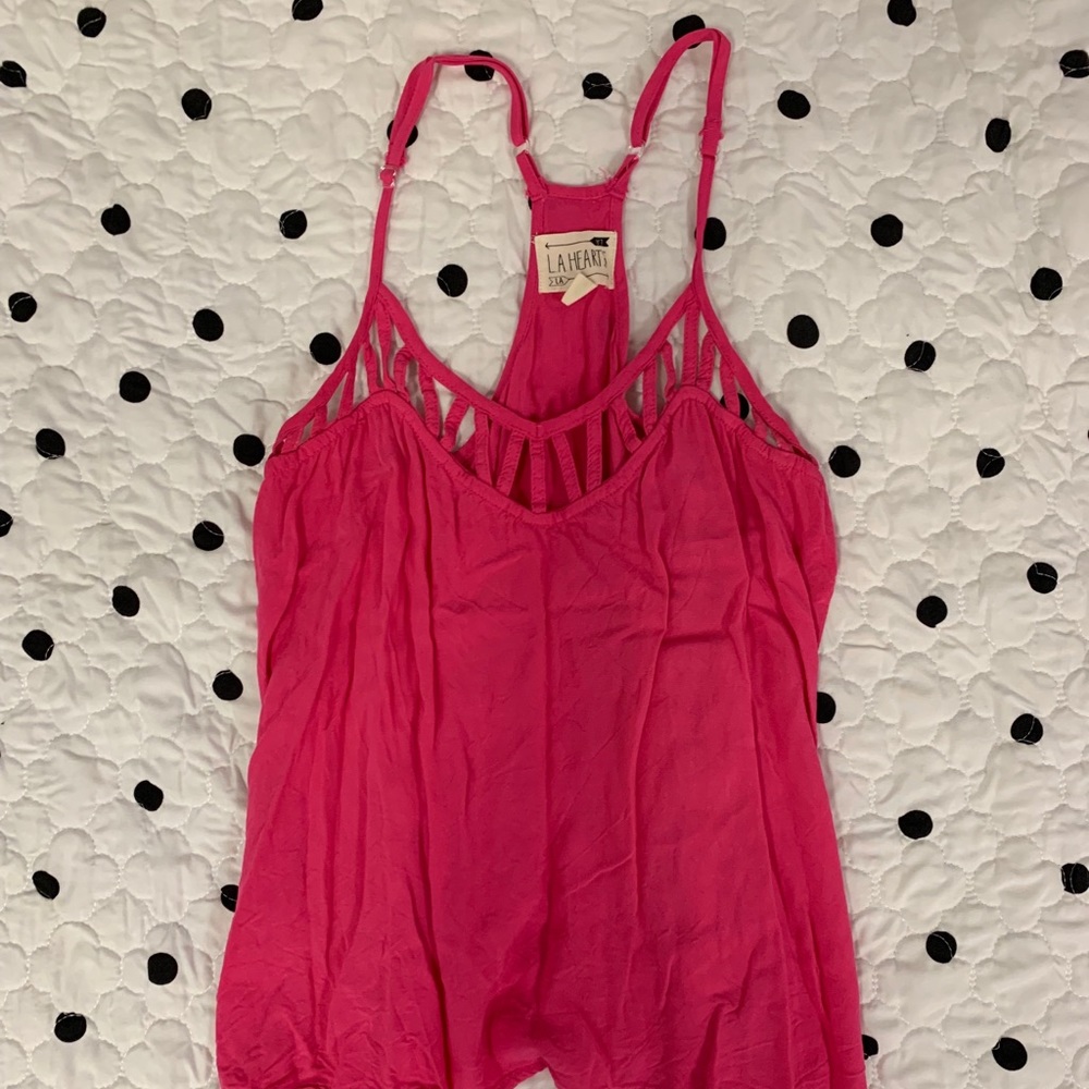 Pink tank top